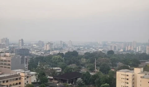 Fumaça em Manaus já causou 132 atendimentos por problemas respiratórios e gera pedido de intervenção