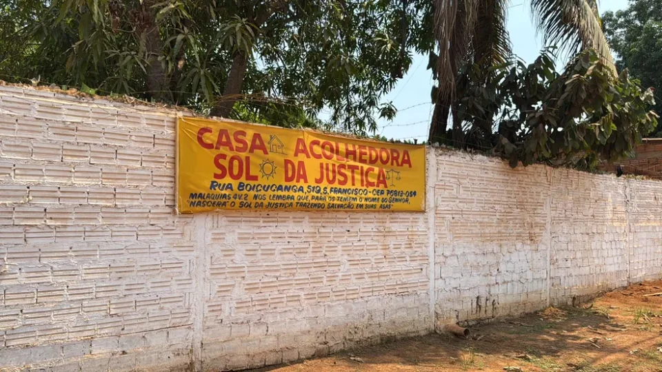 Polícia resgata 13 idosos de abrigo irregular e prende três em RO