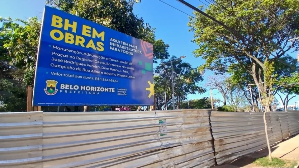 Praças de BH acumulam obras atrasadas e problemas de conservação