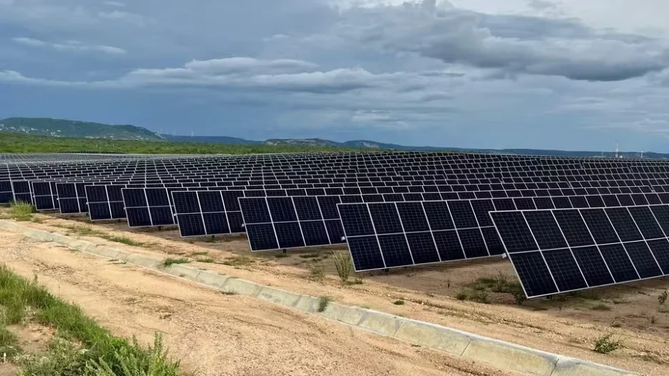 TCE aponta risco de prejuízo de até R$ 603,9 milhões em contratos de energia solar no RN