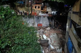 Prédio interditado desaba no Morro do Cantagalo, na Zona Sul do Rio; não há vítimas