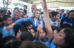 Celina anuncia concurso para Educação do DF com 10,6 mil vagas e prevê edital ainda em 2026