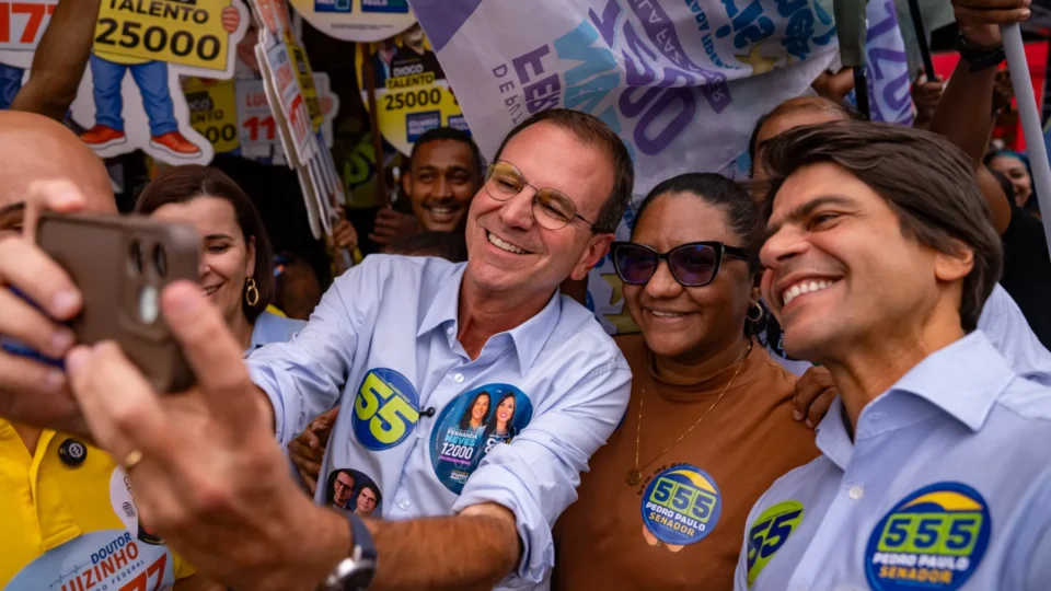 Mais de 204 mil eleitores digitaram 13 para governador no Rio e anularam o voto