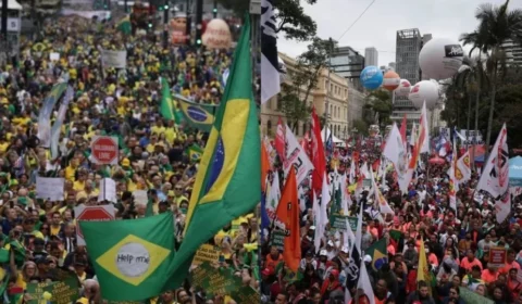 Extrema direita e extrema esquerda: entenda o que são os extremos políticos antes de votar