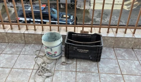 Trio é preso por entregar drogas e remédios em balde pendurado por cordas em SP