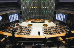 DF não elege nenhuma mulher para a Câmara, apesar de candidata ter mais votos que deputados eleitos