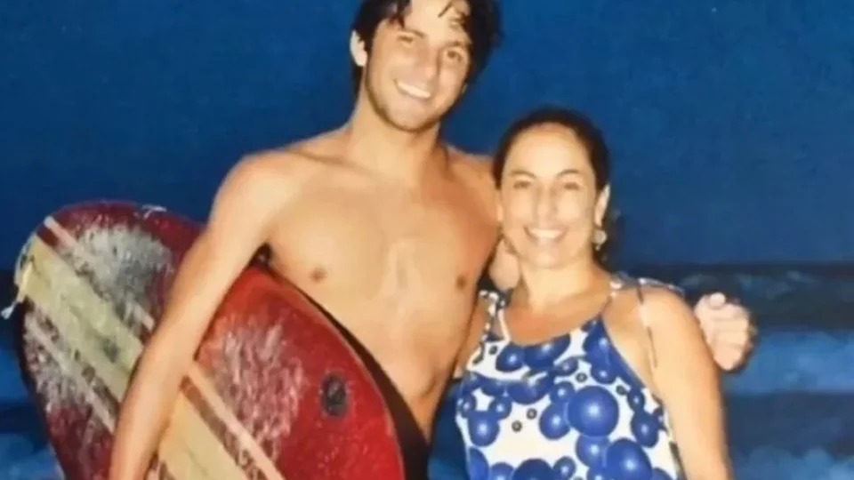 Filho de Cissa aciona polícia após post que exalta motorista condenado