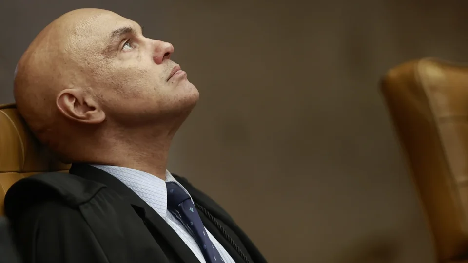 Senado fecha 51 votos para impeachment de Moraes em 2027