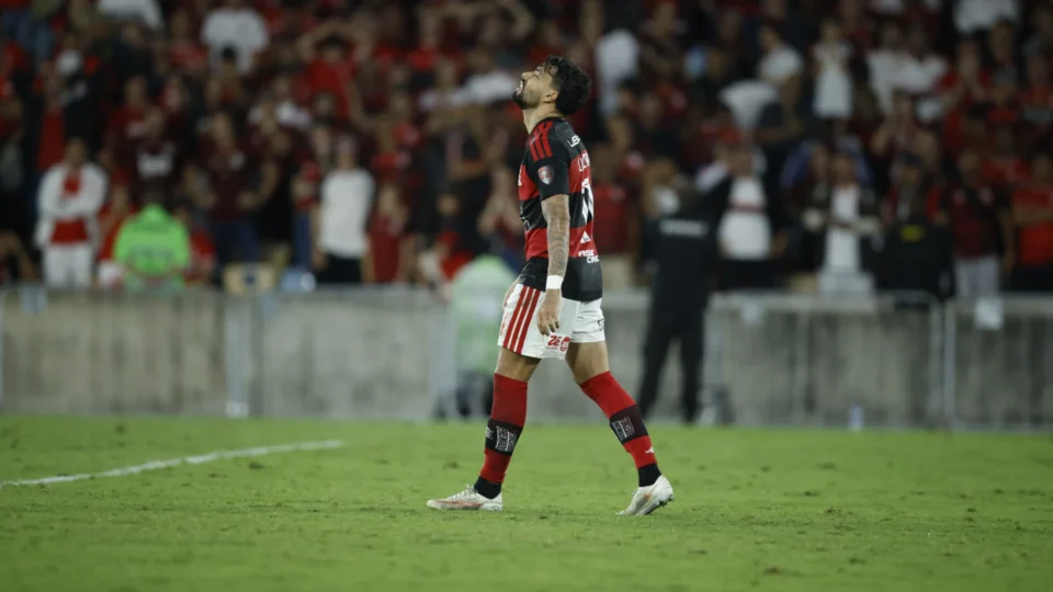 Paquetá tem lesão grave descartada, mas vira dúvida do Flamengo contra o Grêmio