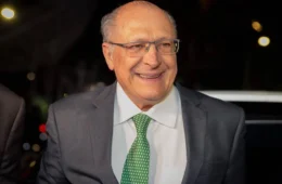 Alckmin vê com preocupação possível partidarismo no Judiciário após decisão do TSE
