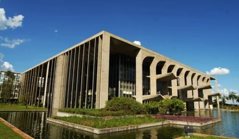 Ministério da Justiça registra 214 ocorrências até as 11h; propaganda irregular lidera