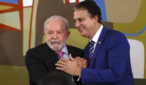 PT quer Camilo Santana na linha de frente da campanha de Lula no 2º turno