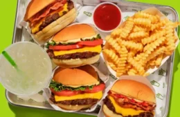 Mercado de alimentação ganha novas redes e Shake Shack confirma chegada ao Brasil em 2027