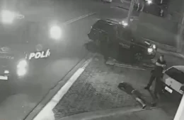 Carro invade residência durante fuga de motorista sem habilitação em Hortolândia