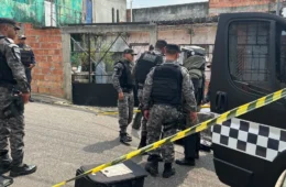 Suspeita de bomba mobiliza Grupo Marte perto de escola eleitoral em Manaus neste domingo