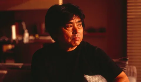 Morre Ryu Murakami, escritor japonês de ‘Azul Quase Transparente’, aos 74 anos