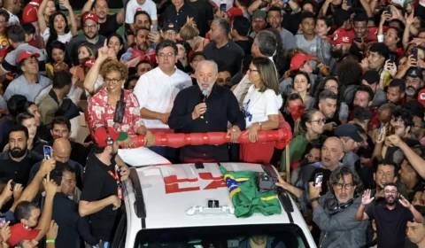 “Eu acredito em Minas”, diz Lula em ato em Belo Horizonte