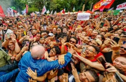 Lula diz que povo organizou atos e reúne apoiadores na Paulista antes do 2º turno