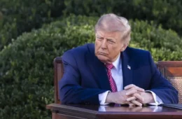 Trump diz que EUA podem “queimar” como a França se democratas vencerem eleições