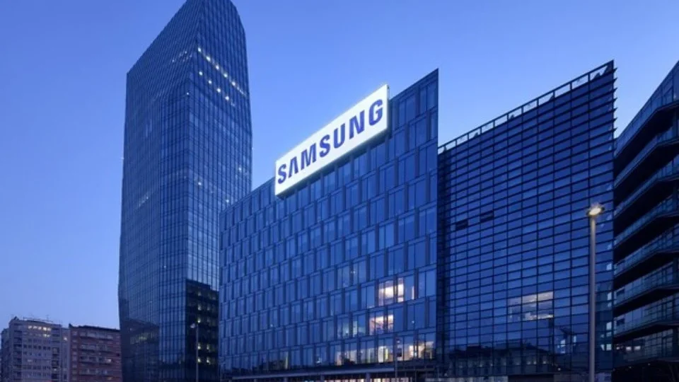 Samsung supera R$ 400 bilhões em lucro trimestral com boom da inteligência artificial