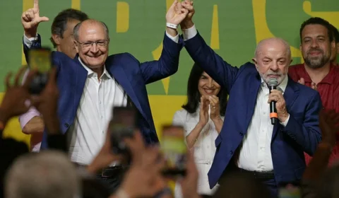 Reação da Bolsa à reeleição de Lula deveria ser estudada por sua excentricidade subversiva
