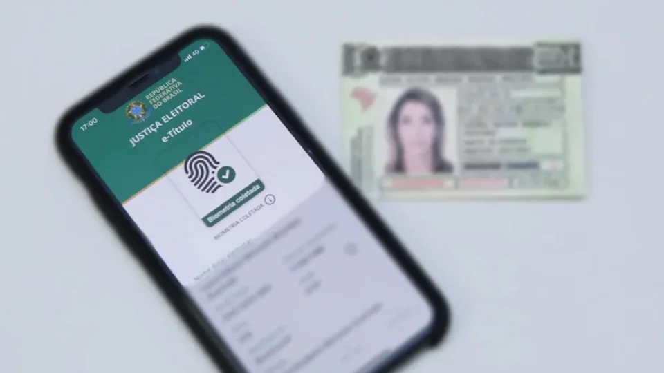 Como funciona a apuração dos votos nas urnas eletrônicas? Entenda o passo a passo