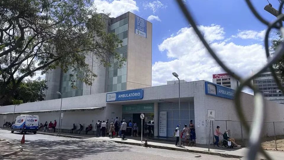 Hospital de Base fica sem energia e remarca consultas e exames em Brasília