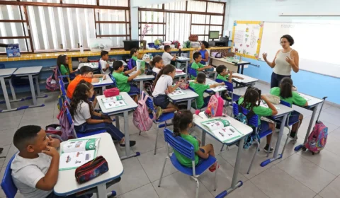 Cadastro escolar 2027 começa em Minas Gerais; veja prazos e como garantir a matrícula
