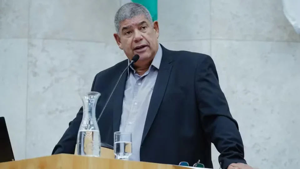 Carcereiro de Milton Leite diz que R$ 200 mil apreendidos são economias de uma vida