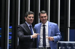 Moro elogia Flávio após debate com Lula e o chama de “próximo presidente”