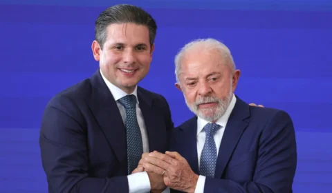 Lula busca apoio individual de líderes do Centrão após partidos aderirem a Flávio Bolsonaro