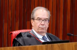 Corregedor derruba Kassio e libera canal Exército do Lula