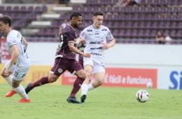 Série C: problema em estádio adia Ferroviária x Inter