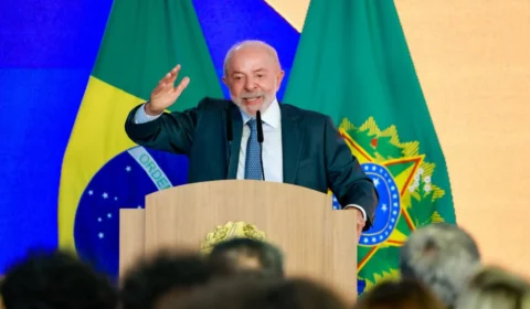 Lula atribui apoio do PL ao fim da escala 6×1 à pressão popular