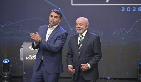 Pesquisas para presidente: veja os números de Lula e Flávio Bolsonaro a seis dias do 2º turno