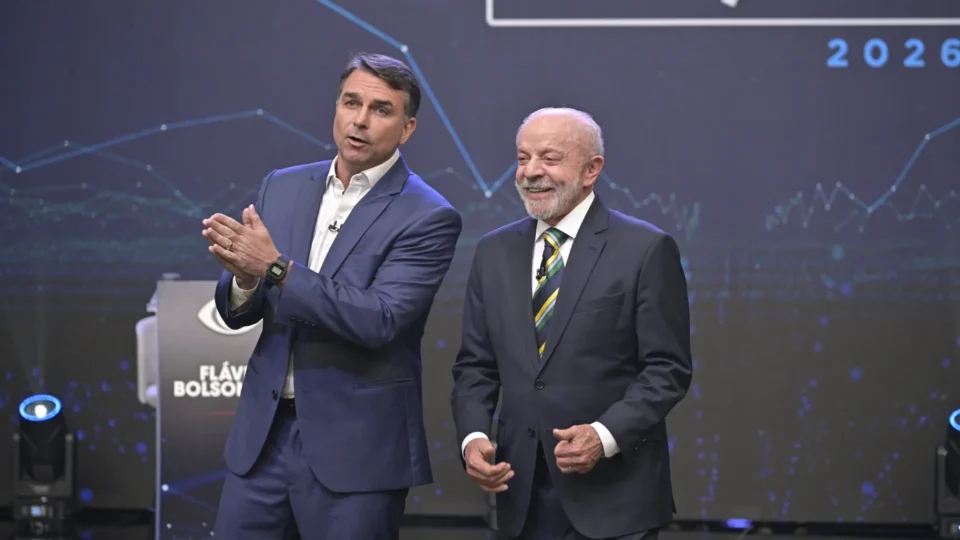 Pesquisas para presidente: veja os números de Lula e Flávio Bolsonaro a seis dias do 2º turno