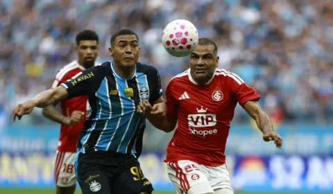 Grêmio empata com Inter no GreNal 455 e segue pressionado