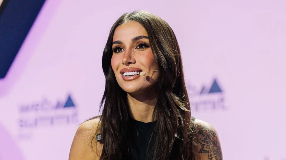 Bianca Andrade abandona mansão de R$ 18 milhões para morar em casa menor