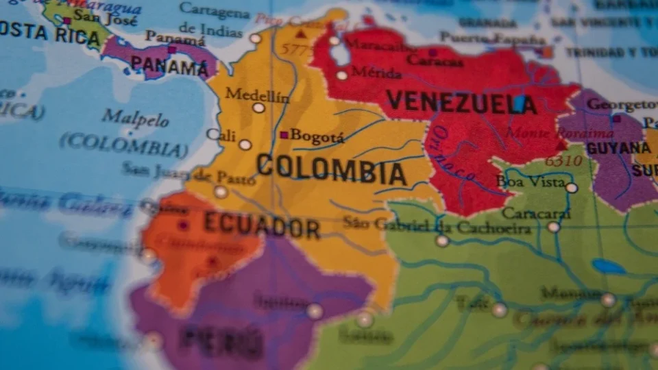 EUA enviam drones de ataque à América do Sul e discutem ofensiva terrestre contra cartéis