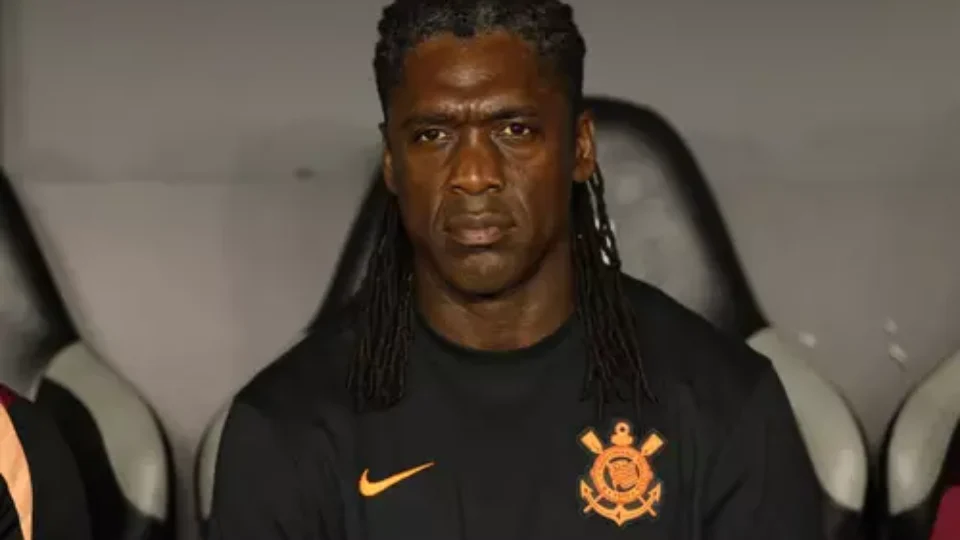 Com Corinthians no Z-4, Seedorf descarta pensar em queda e rebate pressão por demissão