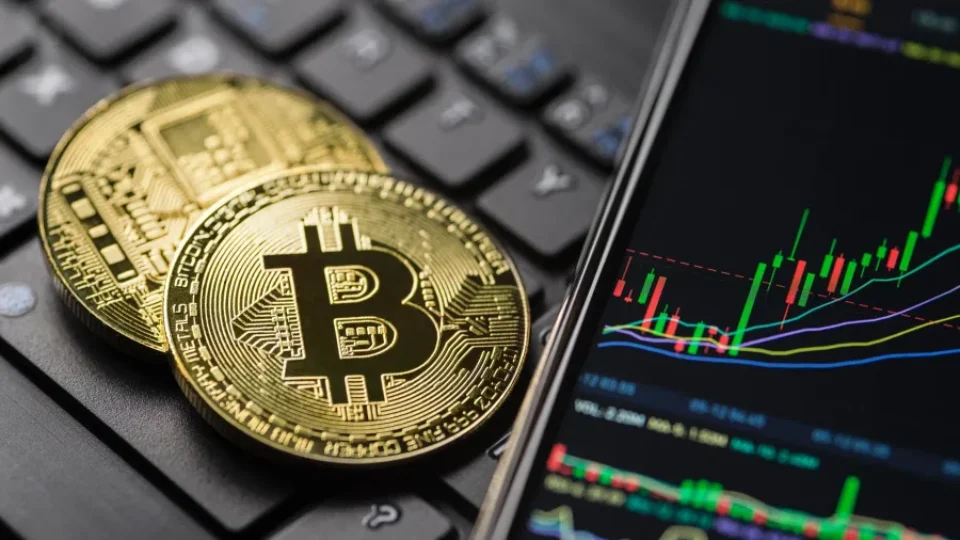 Binance suspende saques após ataque hacker com impacto estimado em R$ 33 bilhões