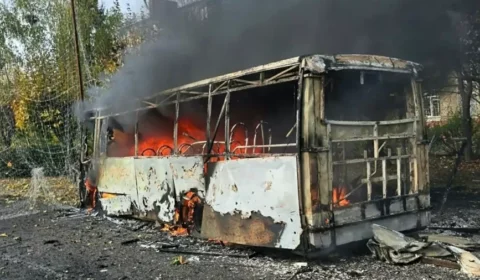 Ataque russo contra ônibus deixa ao menos 33 mortos e 18 feridos na Ucrânia