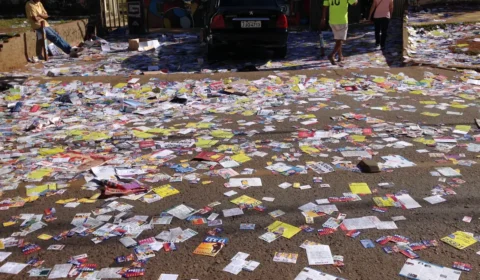 DF recolhe 20 toneladas de lixo eleitoral após primeiro turno