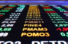Ações brasileiras desabam nos EUA após reeleição de Lula; bancos e Petrobras estão entre os mais afetados