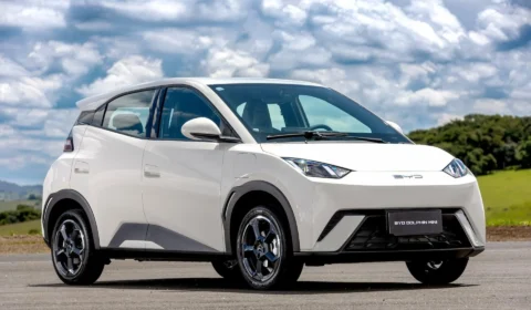 BYD Dolphin ou Dolphin Mini: qual elétrico vale mais a pena comprar?