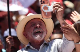 TSE dá 48 horas para Meta explicar restrições a publicações da campanha de Lula