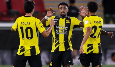Al-Ittihad surpreende e deixa En-Nesyri no banco após dois gols em jogo anterior
