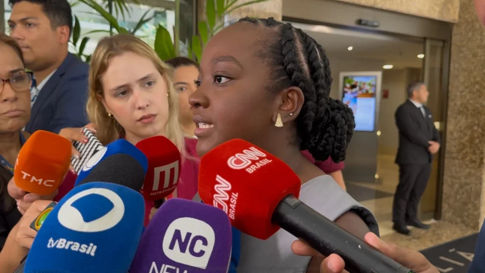 Ana Elisa diz que 90% de seus votos vieram das redes e pretende ajudar Lula