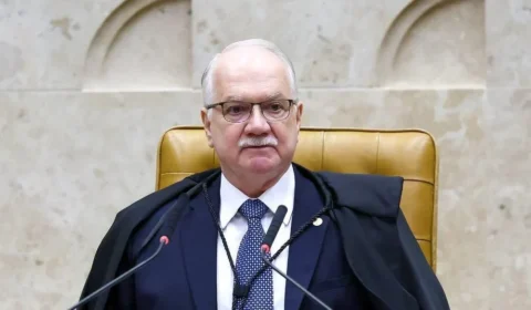 Fachin devolve investigação do INSS a Mendonça, mas mantém caso Master no STF