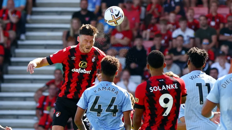 Bournemouth x Aston Villa: onde assistir ao vivo e horário do duelo decisivo